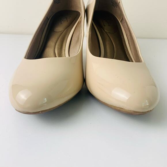 Life Stride Sz 9 Soft System Parigi Kitten Heel Pumps Beige Nude Slip On Comfort - Picture 4 of 13